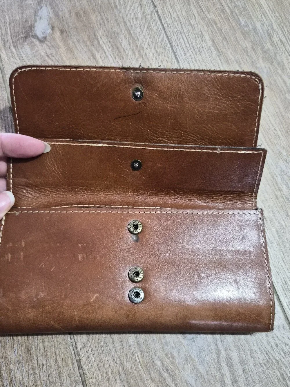Patricia Nash Trifold Brown Leather Wallet - Picture 7 of 9